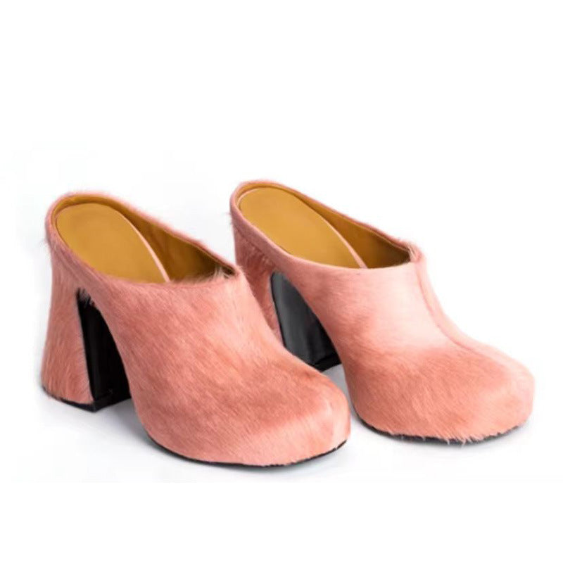 Product Image for Femme Textured Fur Clog Heels mit einzigartigem skulpturalen Fußbett Fudus, Rosa / 38
