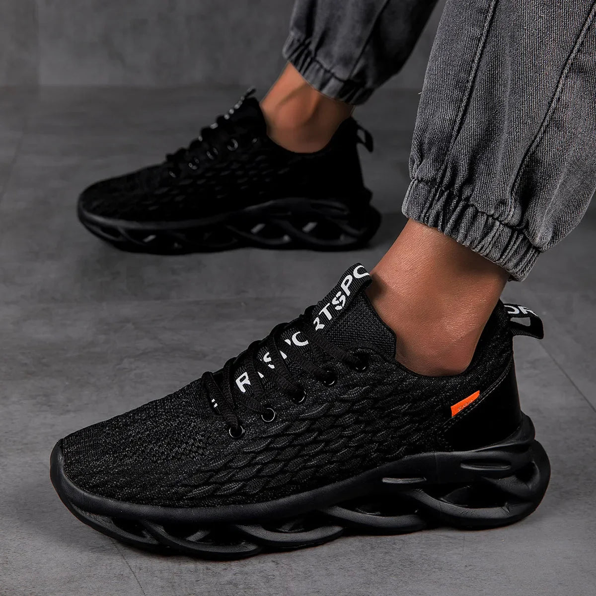 Product Image for Fudus | Sport Sneaker Für Herren, Schwarz / 45