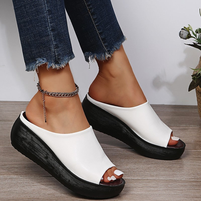 Product Image for Irina - Dicke Sandalen, Weiß / 43