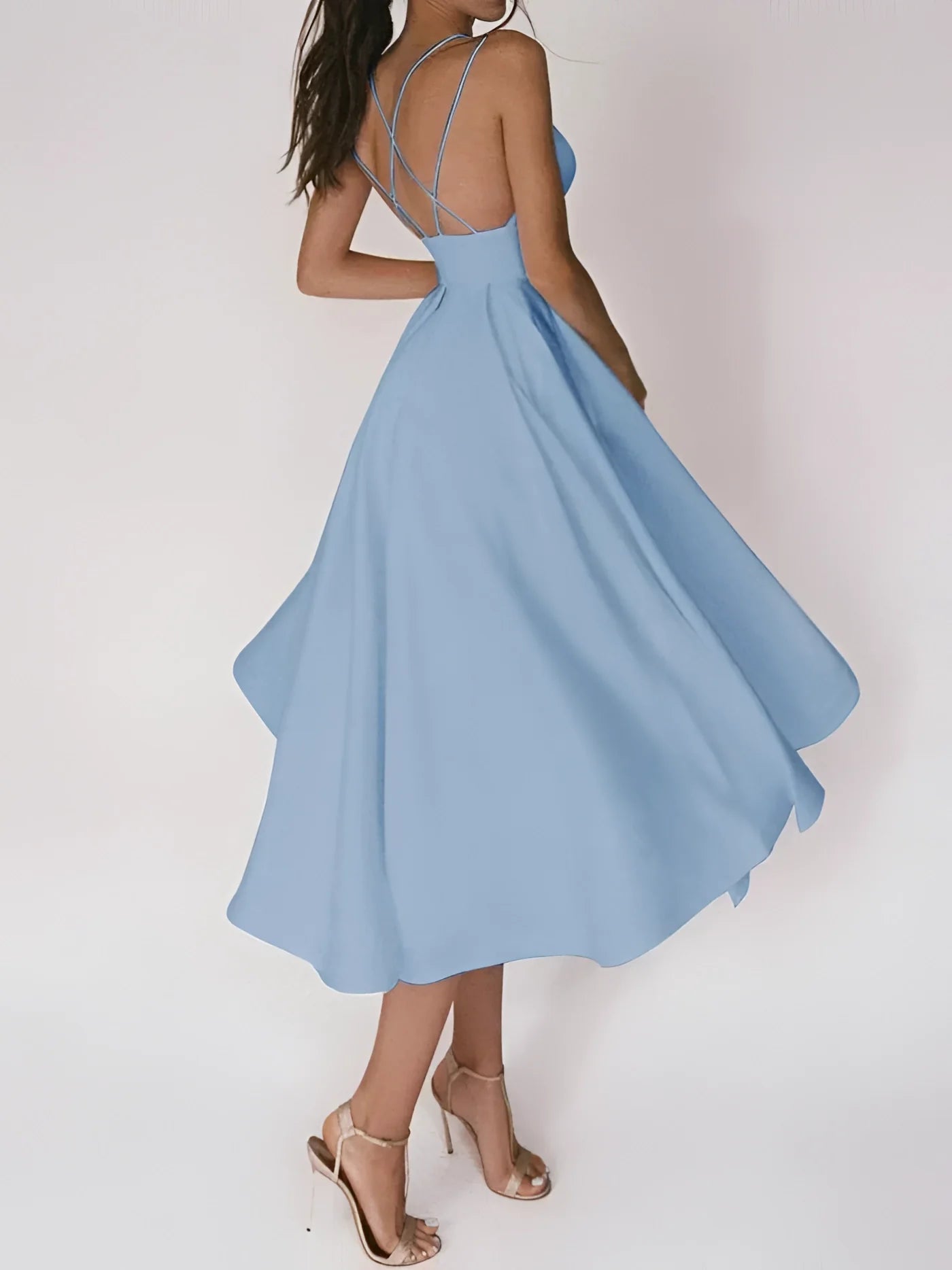 Product Image for Fudus Weißes Spaghettiträger Brautkleid mit Herzausschnitt, Blau / S