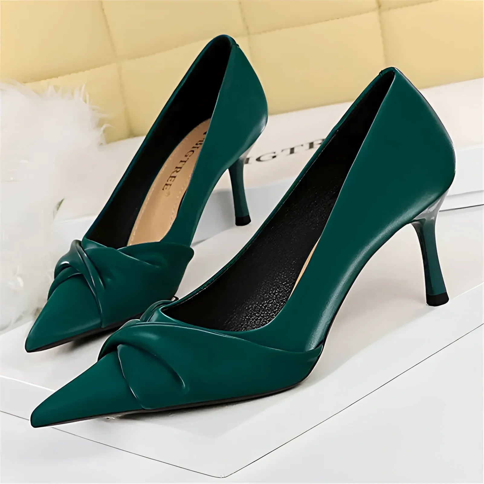 Product Image for Fudus Stiletto Pumps mit Spitze & Knoten – Elegante Lederschuhe Damen, Gemüse / 35