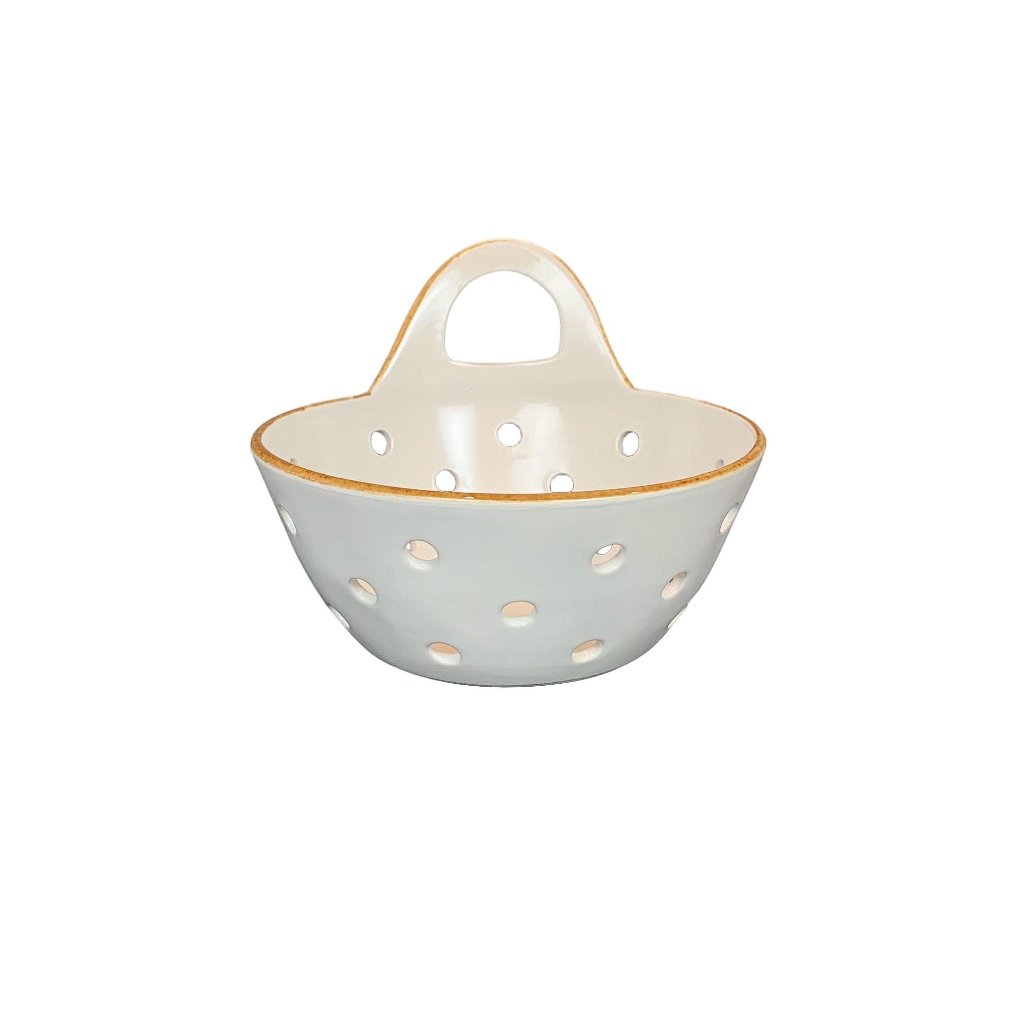 tiny colander