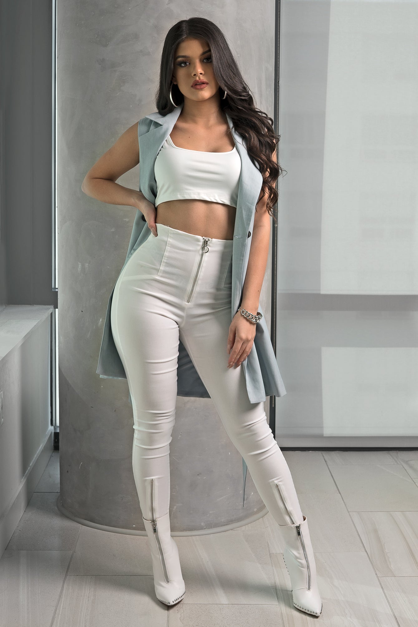 white high waisted leggings