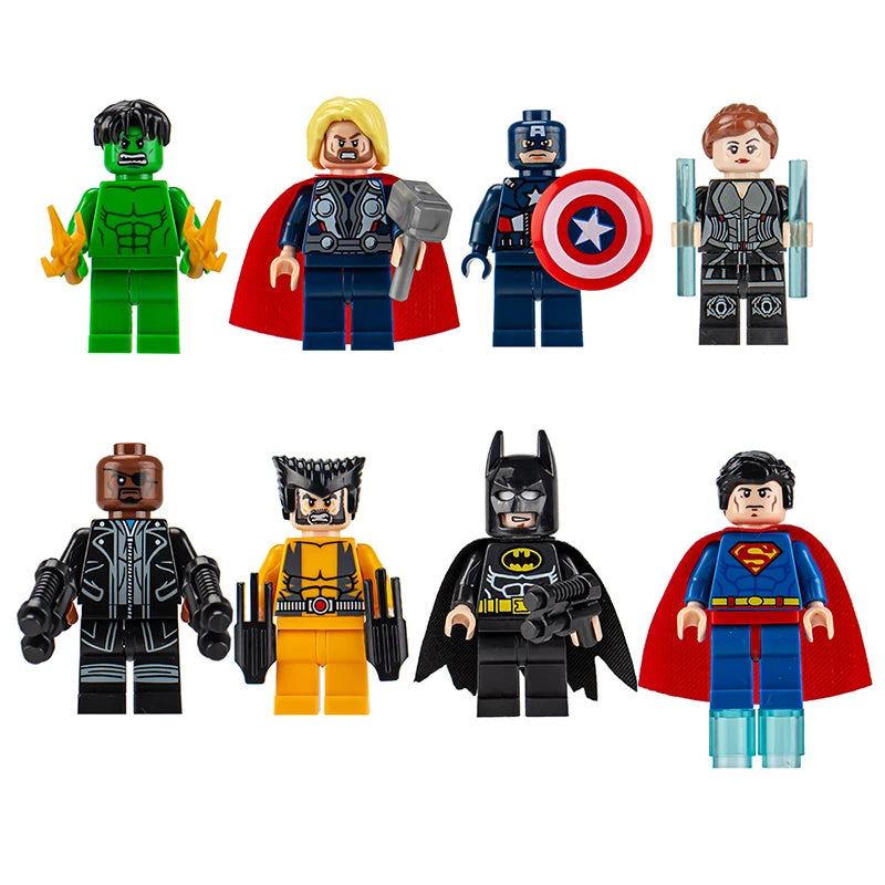 Bonecos de Blocos de Montar com heróis famosos como Hulk, Batman, Superman, e Wolverine para colecionar e brincar