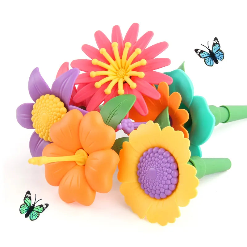 Arranjo de flores do Brinquedo de Montar em cores vibrantes com detalhes de borboletas