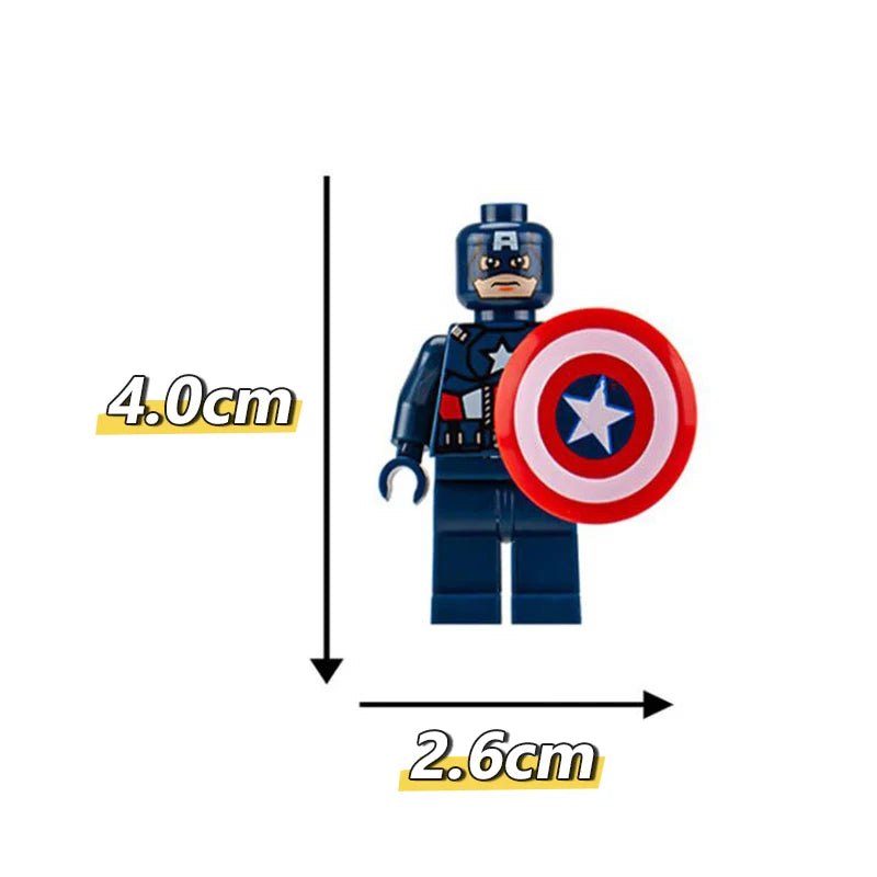 Boneco de Blocos de Montar Capitão América com escudo, com dimensões aproximadas de 4,0 cm de altura e 2,6 cm de largura