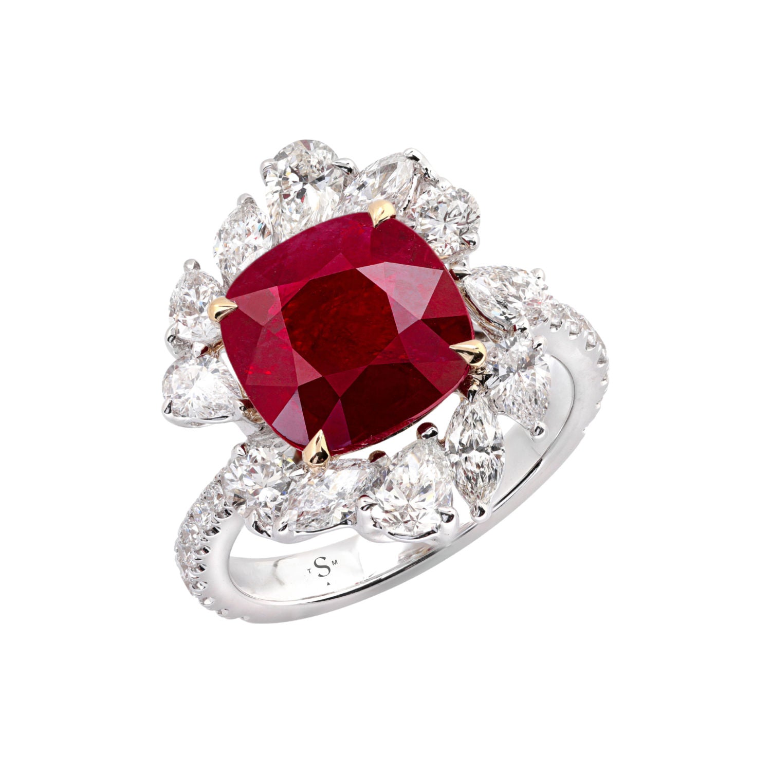 The Sapphire Merchant Catalogue Jewellery Designs - Ring 48.jpg__PID:cb01f5bb-f850-48f3-a36b-dff8359e1191