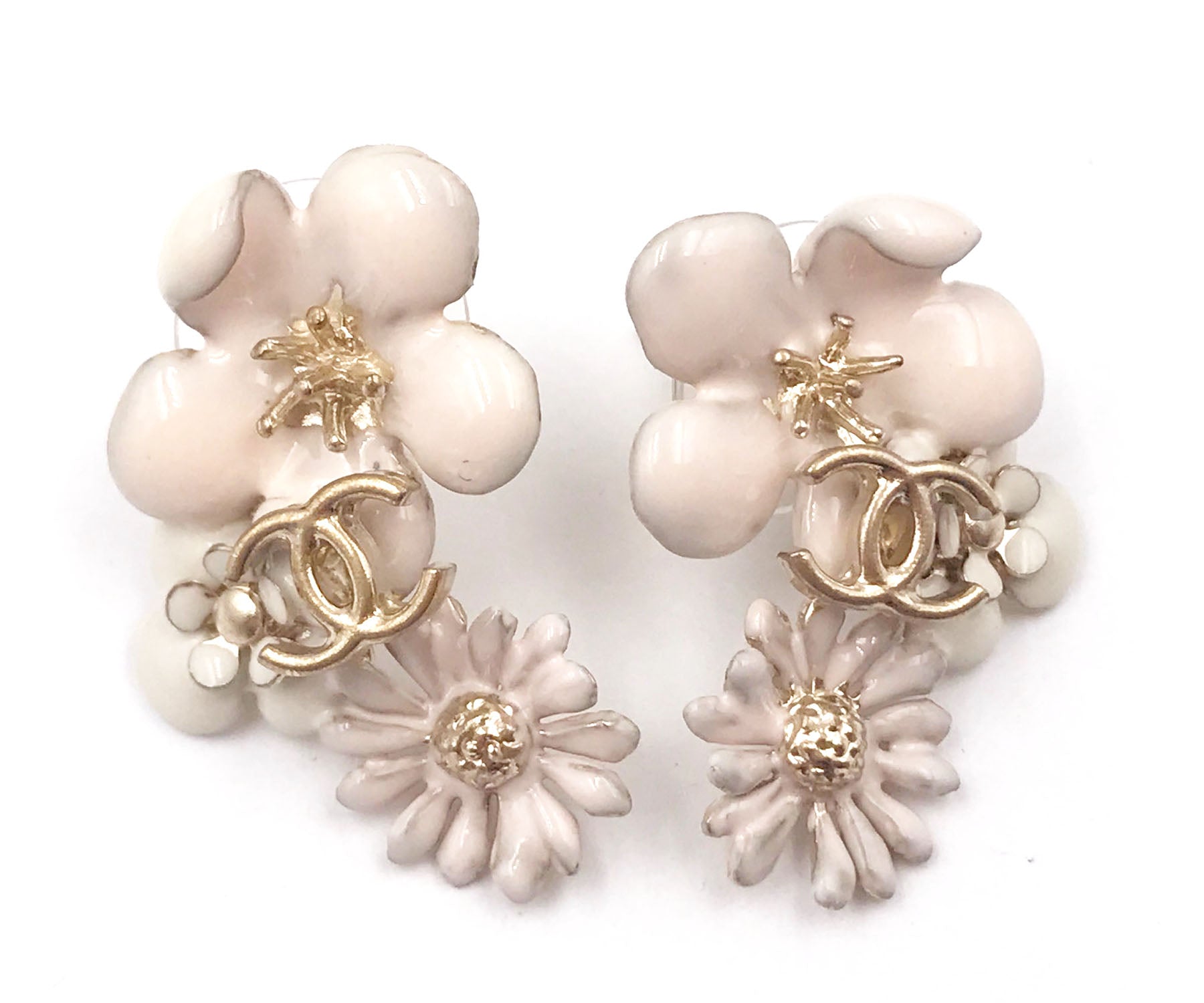 image of CHANEL Gold CC 3 Ivory Flowers Piercing Earrings