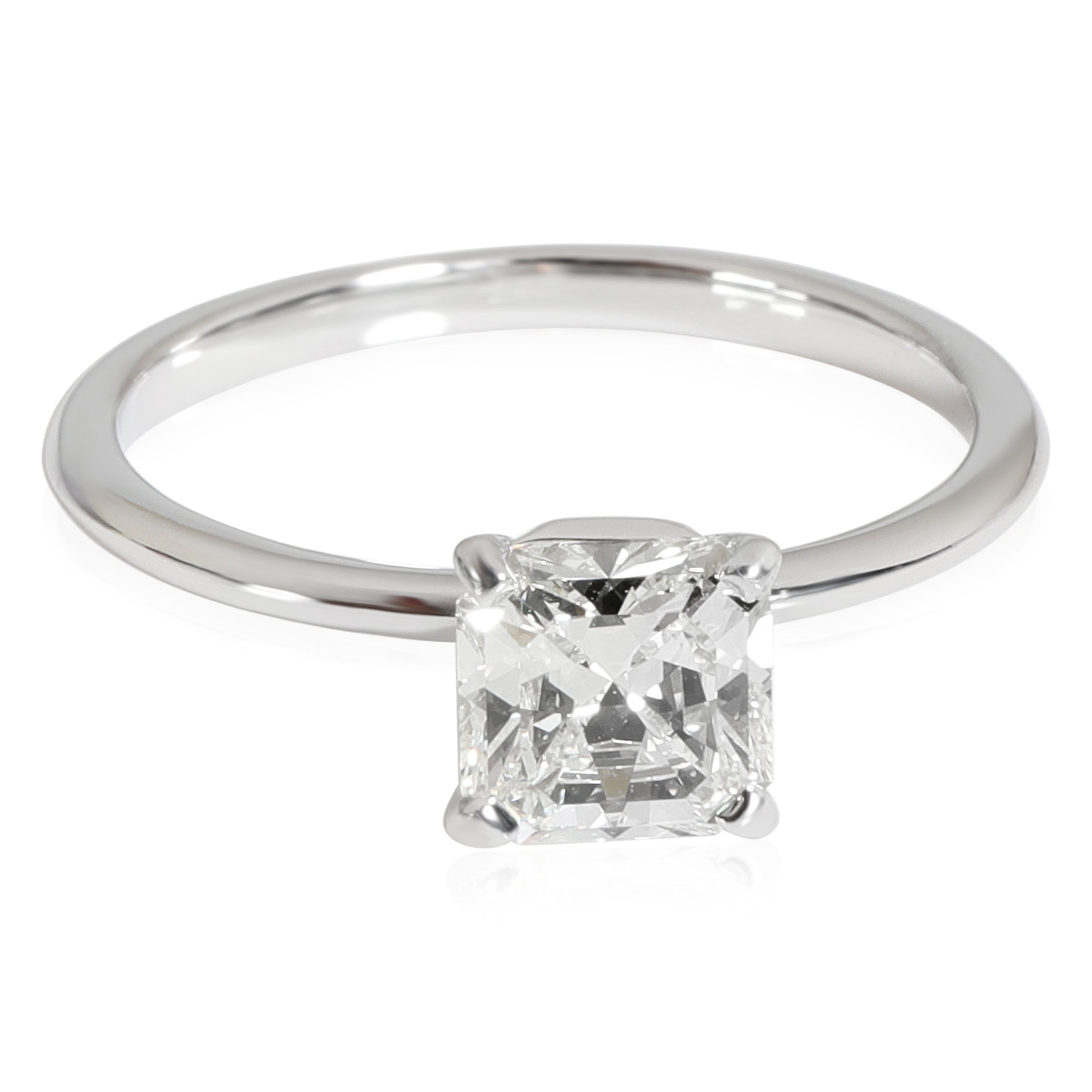 TIFFANY & CO. Diamond Engagement Ring in Platinum G-H VS1 1.01 CTW Product Image