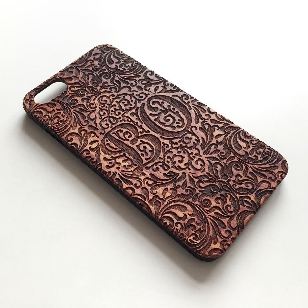 Floral monogram real wood engraved iPhone case – Decouart