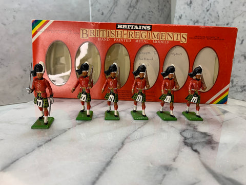 6 Gordan Highlanders Toy Soldiers
