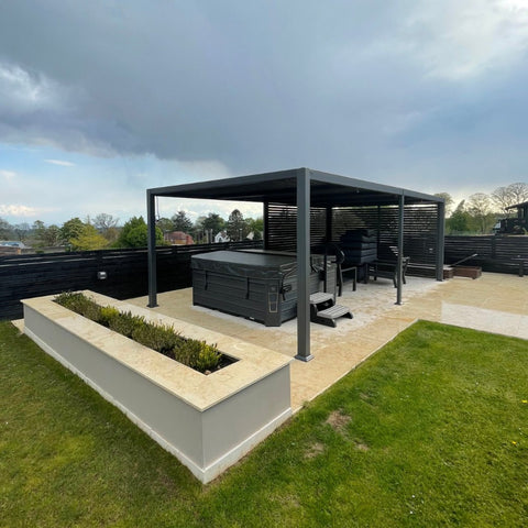 Aluminium Pergola with Tub Inside with grass garden