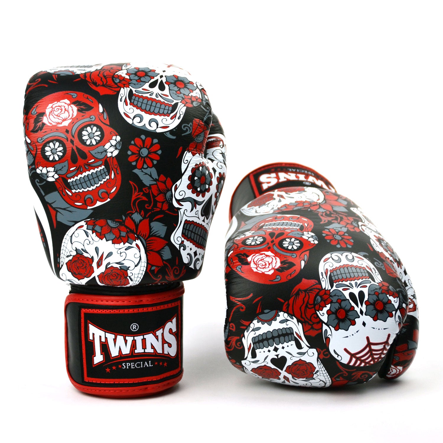 Image of FBGVL3-53 Twins Red Skull Boxing Gloves