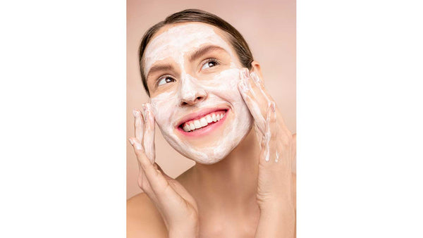 moisturize skin face