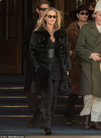 Kate Moss All Black Outfit with statement belt