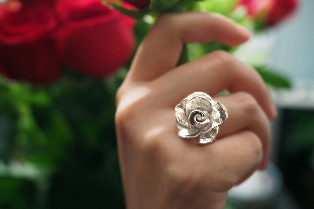 Blossoming Rose Ring