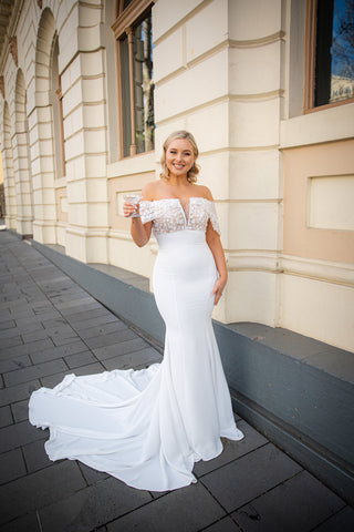 NEW WEDDING DRESS BRIDAL GOWN BY EMILY FOX SIZE 14-16 | eBay
