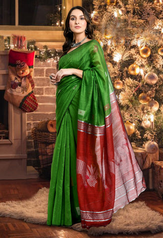 Swapna Creation Green with Red Cotton Silk Handwoven Jamdani Saree