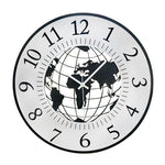 Horloge Grise avec la Carte du Monde