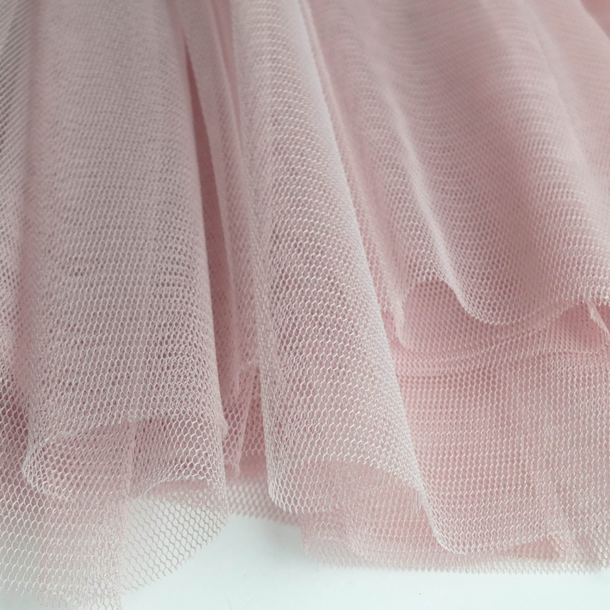 Soft Tulle Fabric 150cm Wide - Dusky Pink – On Trend Fabrics