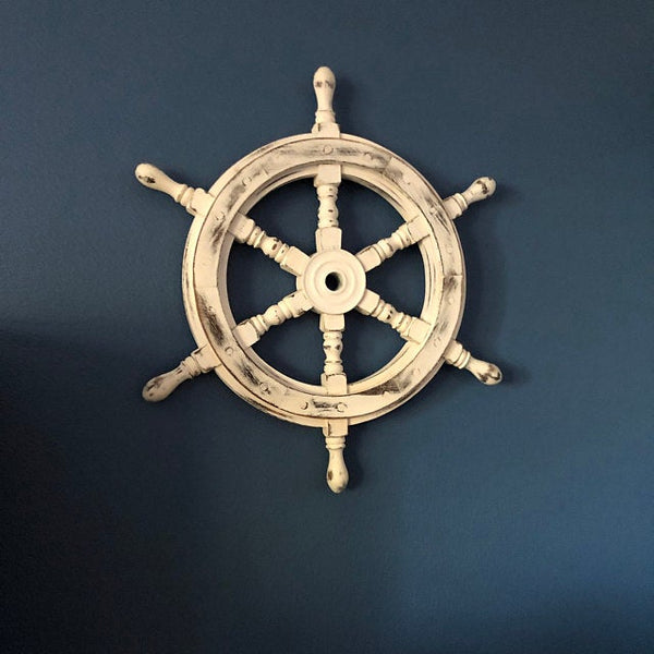 Antique Shipwrecked Rustic Old Age Style Wooden Ship Wheel | Pirate's  Nautical Maritime Gifts Ideas | Captain's & Sailor's Ocean Themed Wall  Decor