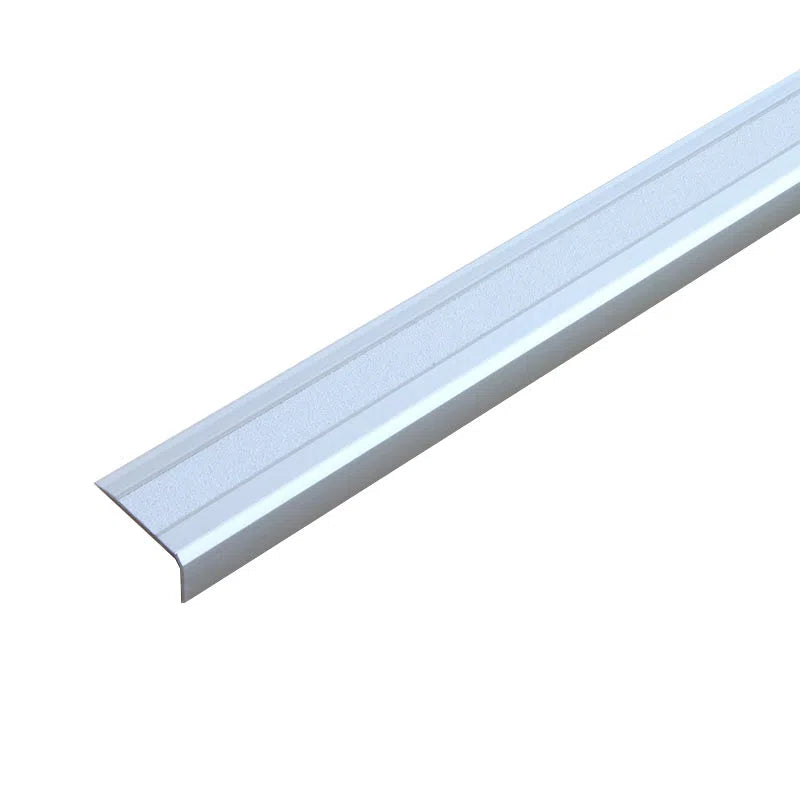 Trappe Kantprofil Aluminium – Skridsikker – Rengøringsvenlig – Skruehuller / 53x1000x31mm / Hvid