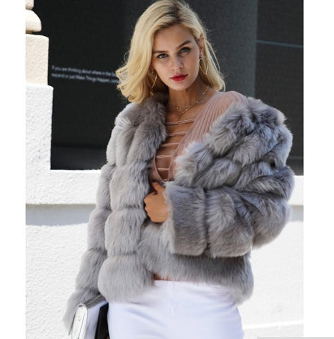 Women's Short Long-sleeved Faux Fur Coat