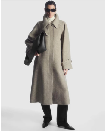 Rounded wool coat