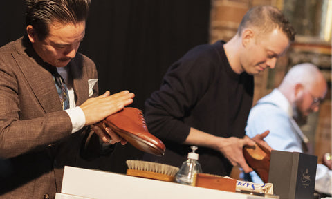 Three contestants Dutch championship shoe shining Selwyn Lau, and Neil Mckenzie and Theo Frijn
