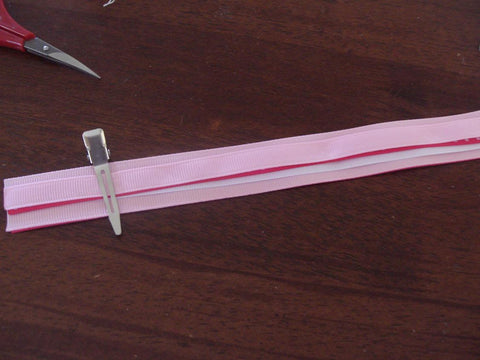 Make a funky loopy bow with grosgrain ribbon