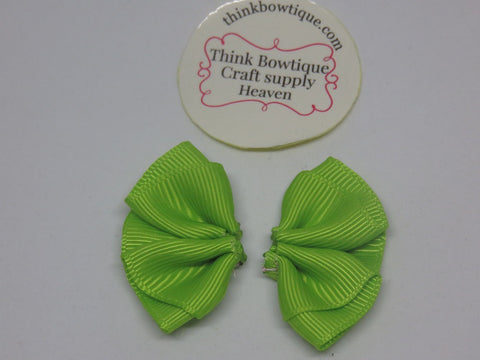 Make a Amelia ribbon hair bow