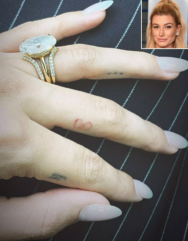 Hailey Bieber engagement ring oval cut from Justin Beiber