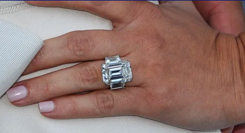 kim kardashian engagement ring from kris humphries