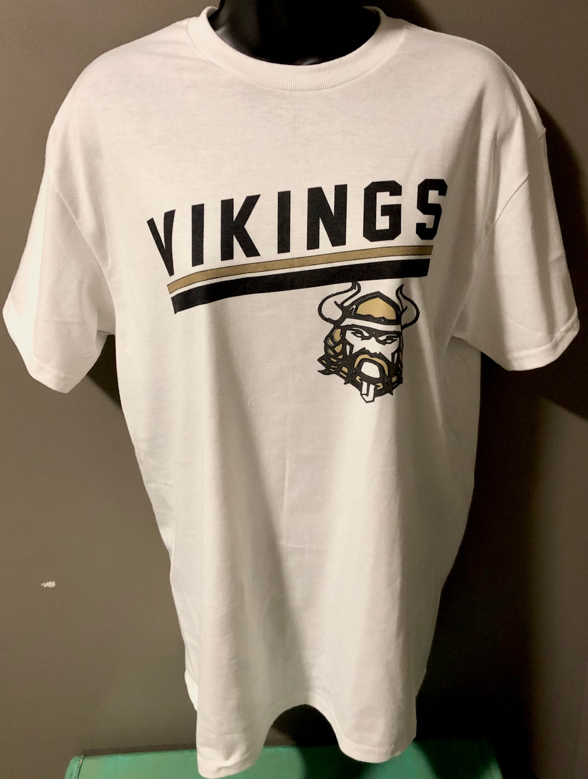 Debs on 5th Vikings Backwash Mascot Graphic Tee 2XL / Pink