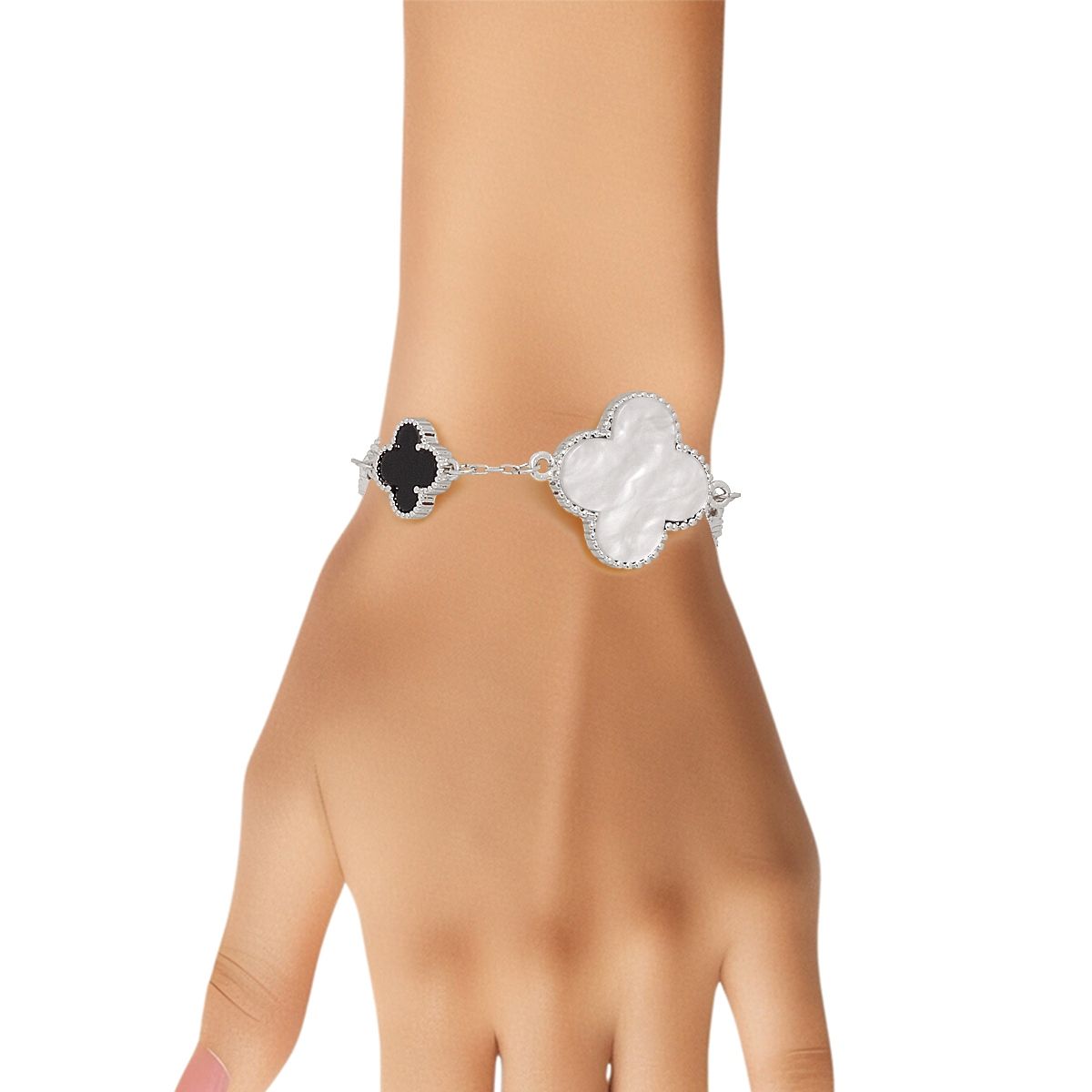 Silver Chain Bracelet with Multi Quatrefoil Clover
