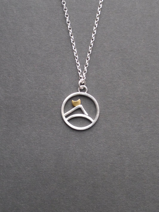 Minimalist Mountain Charm Pendant (3)