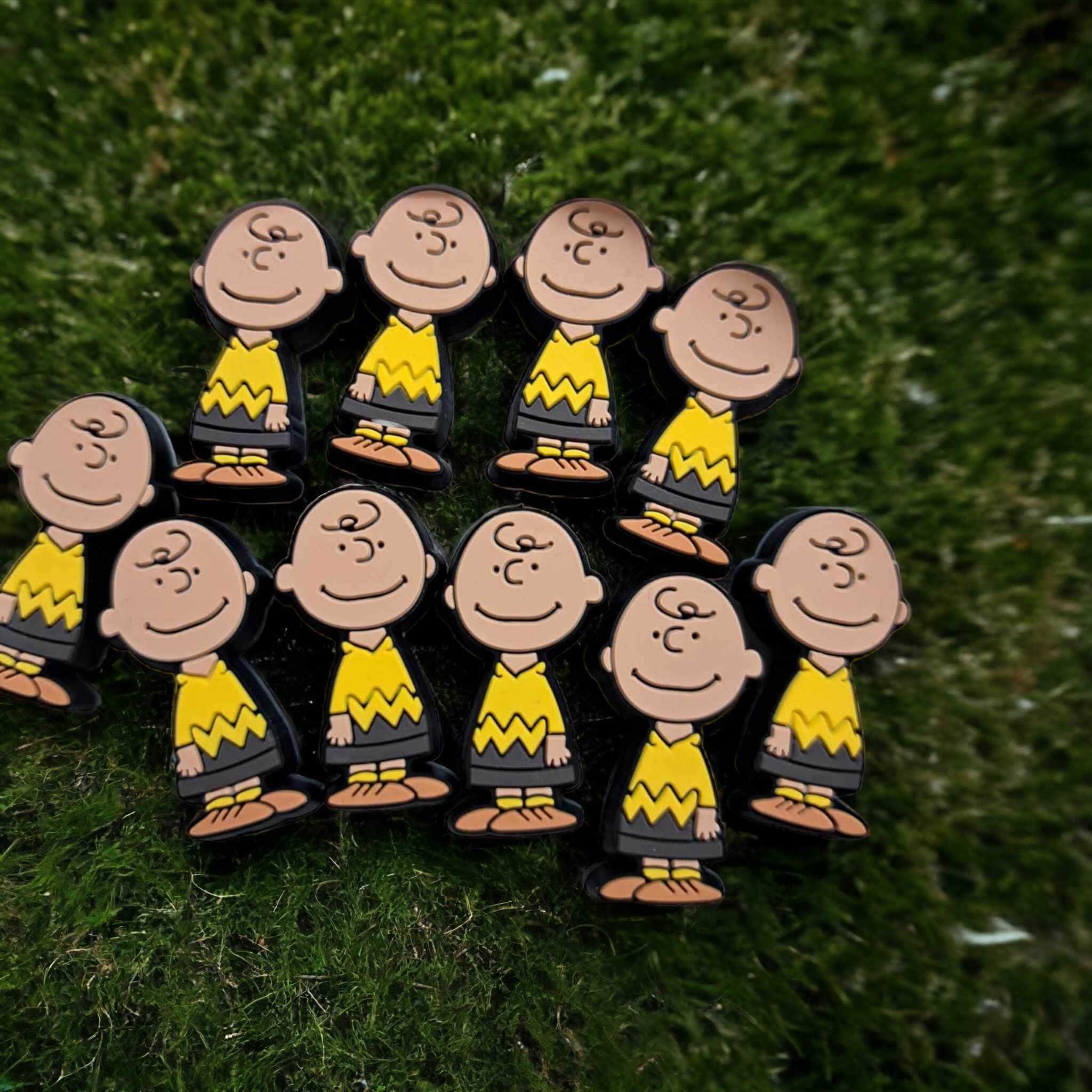 Charlie Brown Full Body: Style 2 (Black) Silicone Focal Bead - 0162