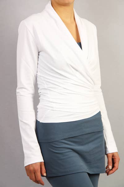 Amba yoga wrap shirt - White XL – Breath of Fire Eco & Yoga Fashion