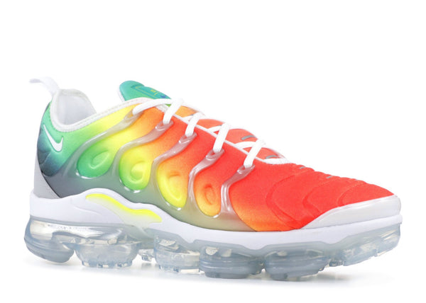 gay pride vapormax plus