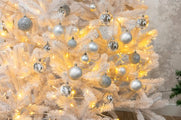 Weihnachtsgeschenke Weihnachtskugeln Set Silber - 70 Stück Plastik Weihnachtskugeln - Inkl. Weihnachtskugeln Aufbewahrungsbox - Ø4/5/6 cm - 0c01f6e52a3d325be2d85abec447982afb6394a4_Enriched_product_image