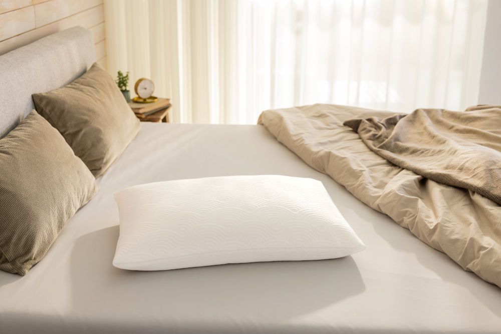 5714714543115 - TEMPUR - Kopfkissen - ONE Hug Pillow - bequem & unterstützend - 60 x 50 cm - Weiß 5714714543115 - TEMPUR - Kopfkissen - ONE Hug Pillow - bequem & unterstützend - 60 x 50 cm - Weiß