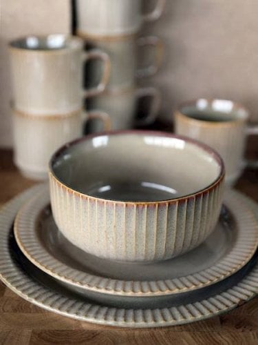 8712442838289 - Bistro-Geschirrset 18-teilig Braun - 6x Frühstücksteller - 6x Essteller - 6x Schüssel 8712442838289 - Bistro-Geschirrset 18-teilig Braun - 6x Frühstücksteller - 6x Essteller - 6x Schüssel