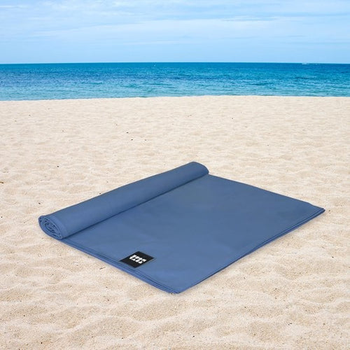 TRVLMORE Mikrofaser-Reisehandtuch-Set - 2 Stück - Klein (40 x 80 cm) & Groß (76 x 150 cm) - Mikrofaser - Dunkelblau - 96b338b5-11b9-4efd-a2a6-9c20139783aa