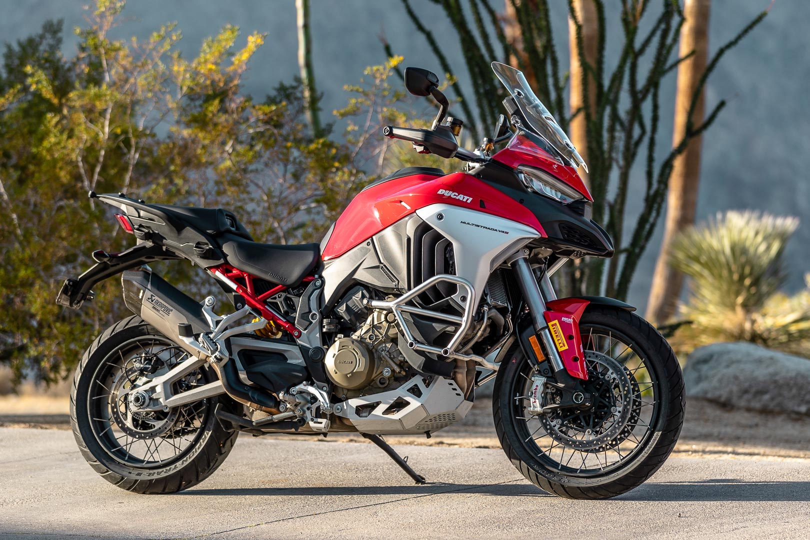 2021-ducati-mulitstrada-v4-s-review-adv-sport-touring-adventure-motorcycle-8.jpeg