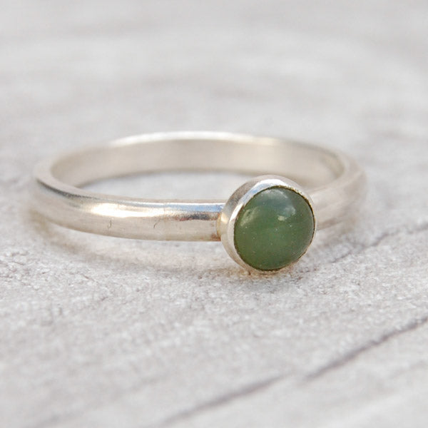 jade stone ring