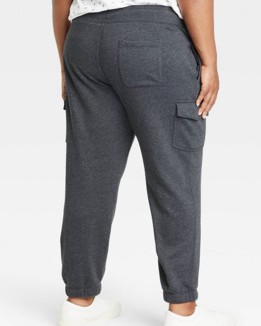 Men's Tapered Ultra Soft Adaptive Seated Fit Fleece Pants - Goodfellow &  Co™ Charcoal Gray XS