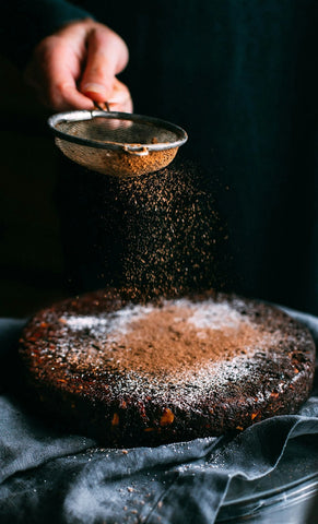 Saftiger Schokokuchen als selbstgemachtes Geschenk für Sie