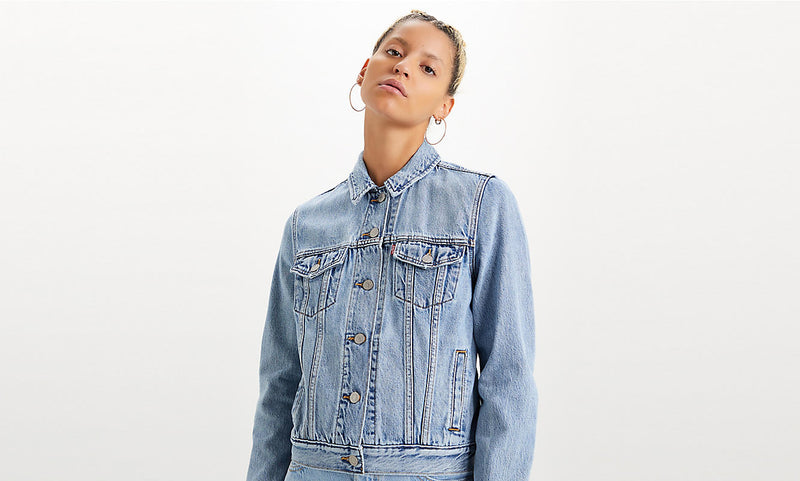 levi's distressed denim jacket womens