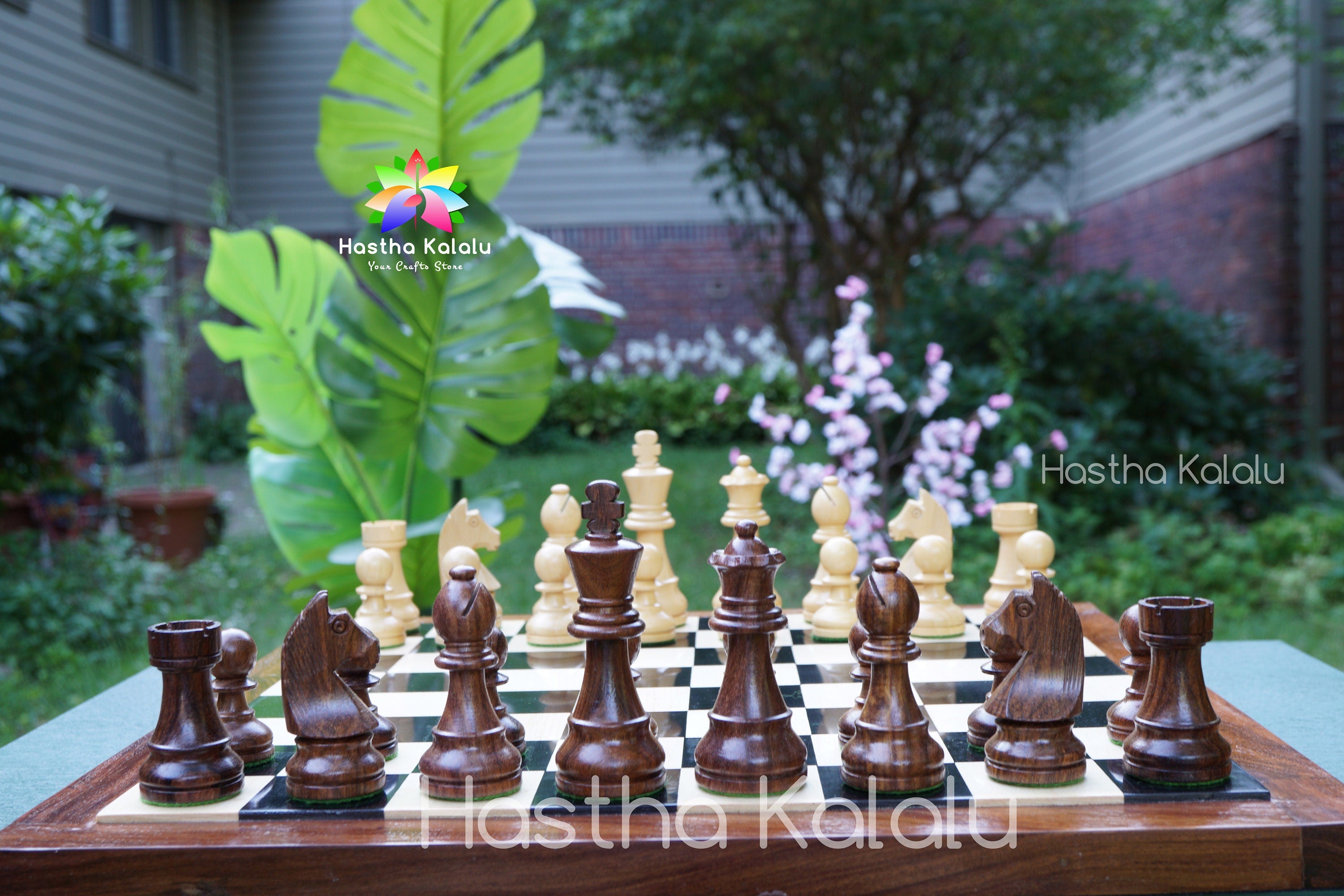 My chess set up: 4 Staunton Chessman, Boxwood and Sheesham. : r/chess