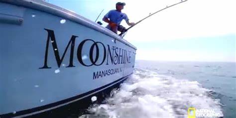 moonshine wicked tuna boat